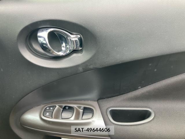 Nissan JUKE 2012-05 7327763-18