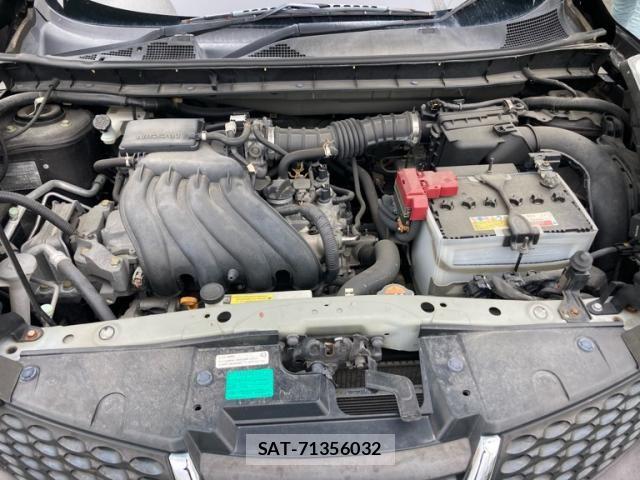 Nissan JUKE 2013-08 7392525-11
