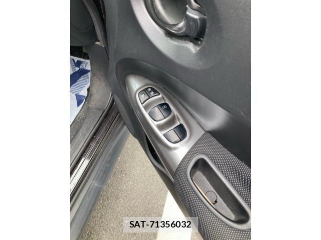 Nissan JUKE 2013-08 7392525-12