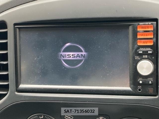 Nissan JUKE 2013-08 7392525-19