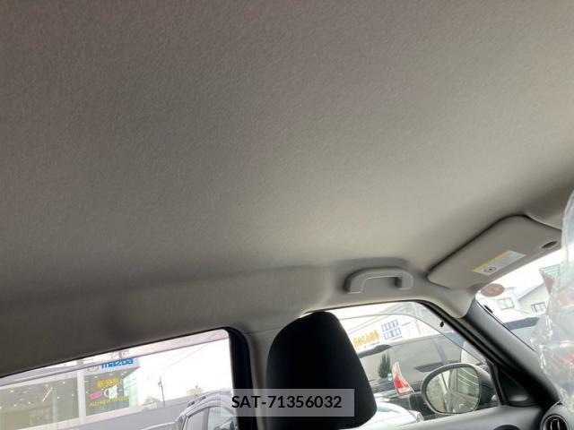 Nissan JUKE 2013-08 7392525-8
