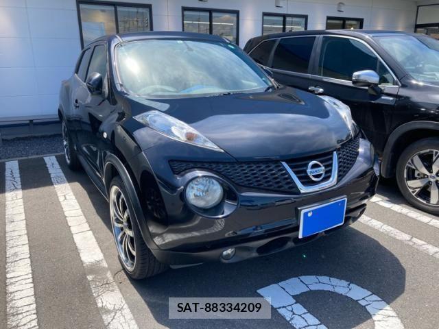 Nissan JUKE 2011-08 7455184-0
