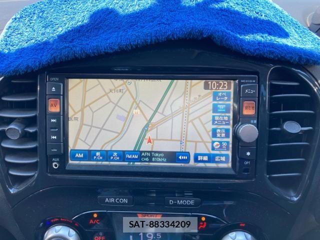 Nissan JUKE 2011-08 7455184-18
