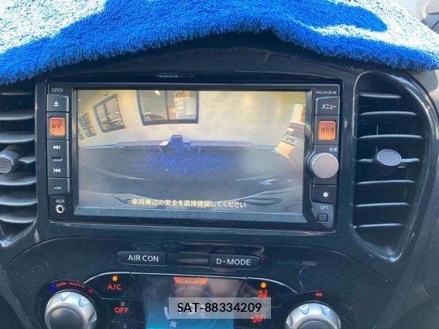 Nissan JUKE 2011-08 7455184-19