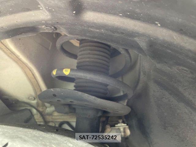 Nissan JUKE 2017-12 7455180-19