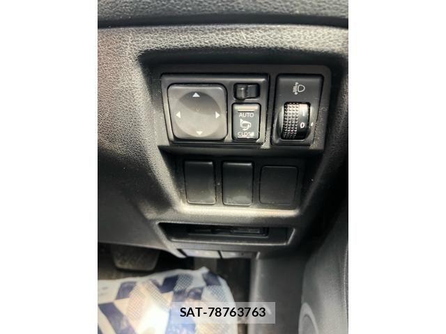 Nissan JUKE 2011-07 7501100-12