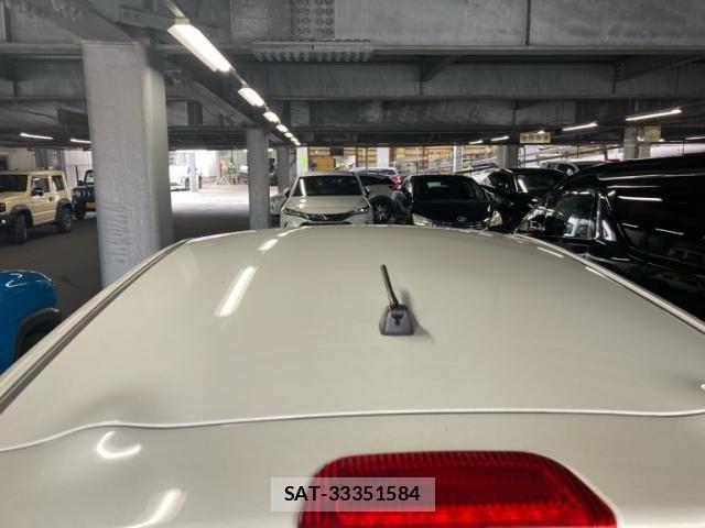 Nissan JUKE 2018-02 7501098-10