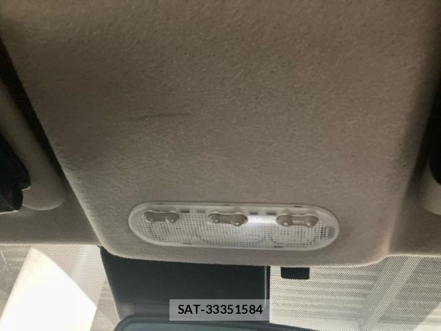 Nissan JUKE 2018-02 7501098-17