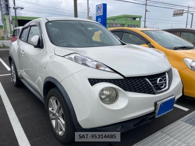 Nissan JUKE 2013-03 7501102-1
