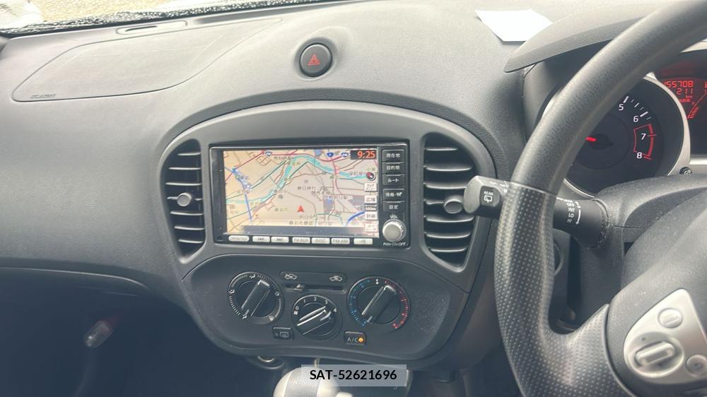 Nissan JUKE 2011 7075120-17