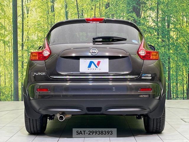 Nissan JUKE 2011-10 7562292-14