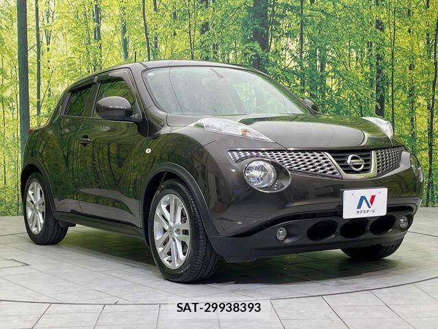 Nissan JUKE 2011-10 7562292-15