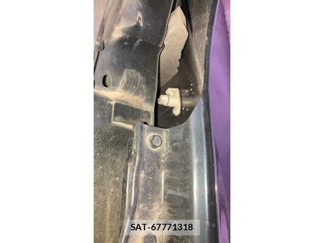 Nissan JUKE 2014-06 7562291-27