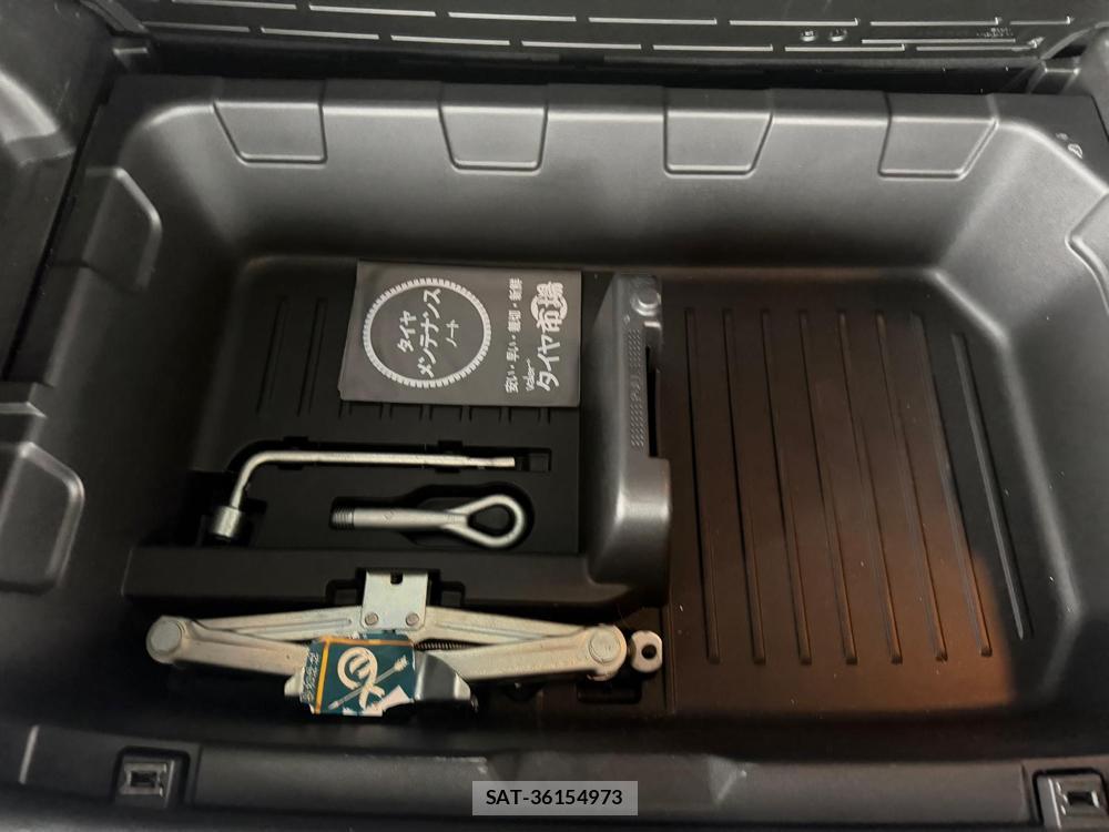Nissan JUKE 2011 7103012-16