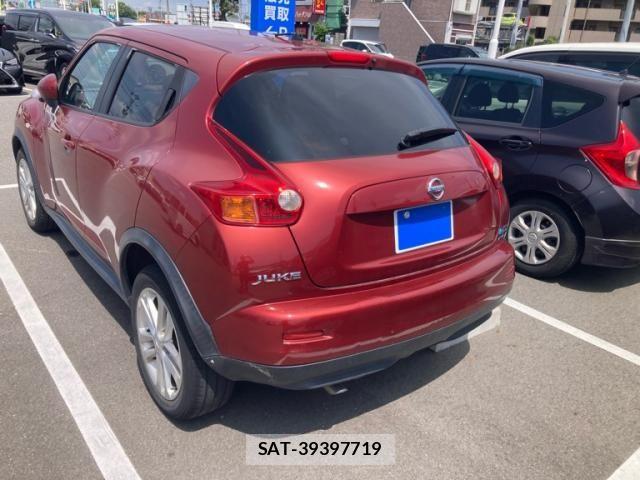 Nissan JUKE 2010-11 7724662-2