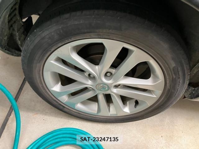 Nissan JUKE 2010-07 7724665-1