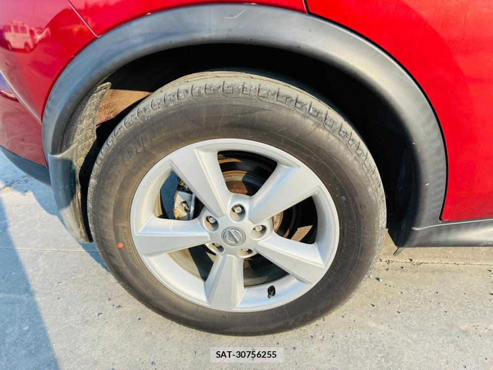 Nissan JUKE 2011-05 7651179-26