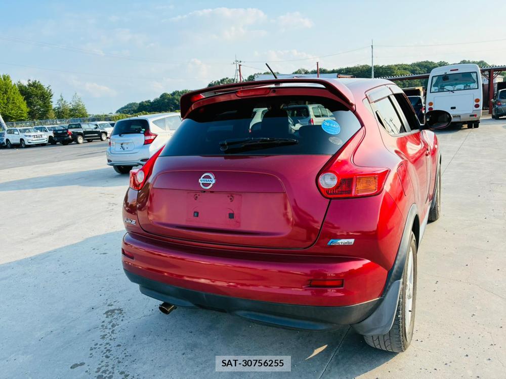 Nissan JUKE 2011-05 7651179-4