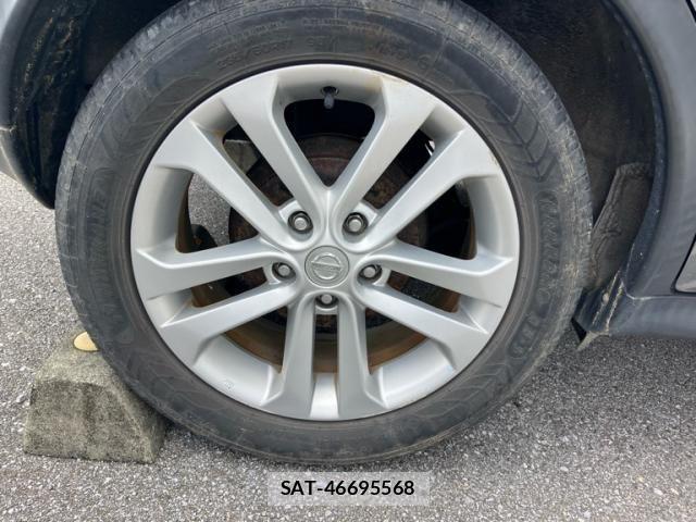 Nissan JUKE 2010-06 7724667-6