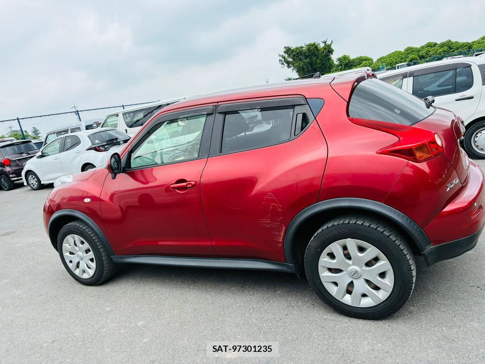 Nissan JUKE 2013-09 7455183-1
