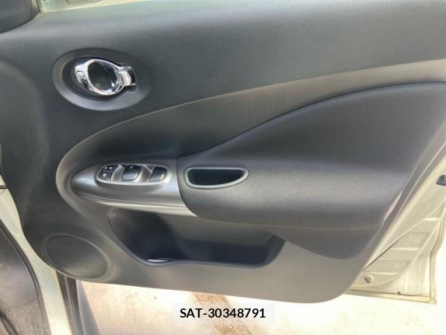 Nissan JUKE 2012-02 7786066-16