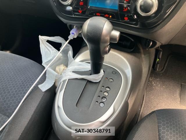 Nissan JUKE 2012-02 7786066-19