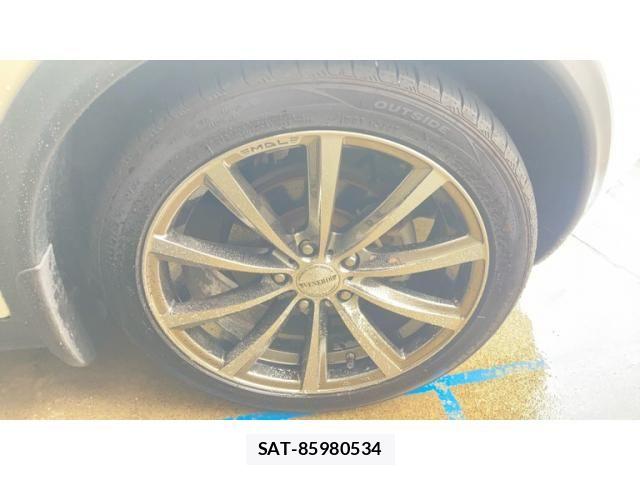 Nissan JUKE 2011-09 7786071-18