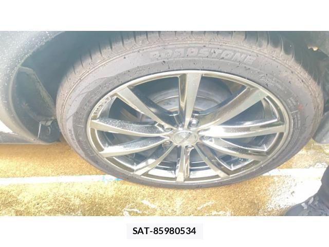 Nissan JUKE 2011-09 7786071-20