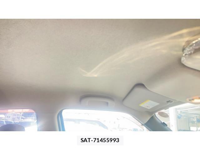 Nissan JUKE 2011-08 7786068-15