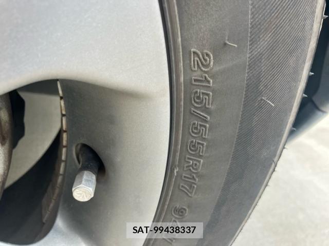 Nissan JUKE 2013-09 7786070-5
