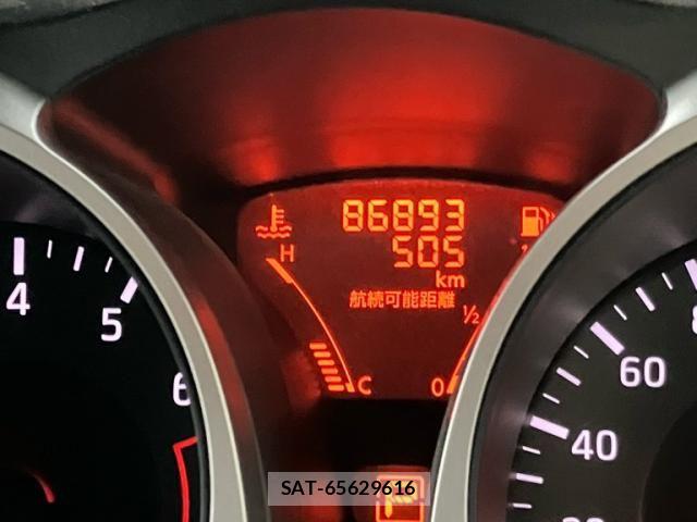 Nissan JUKE 2011-09 7877104-20