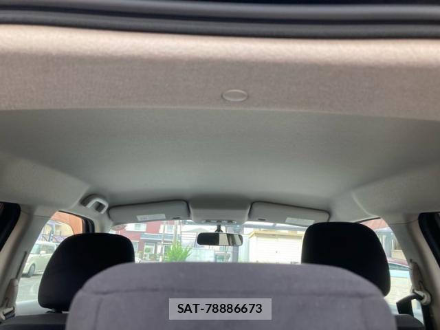 Nissan JUKE 2010-11 7877108-9