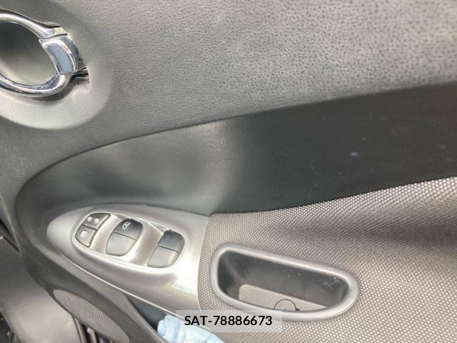 Nissan JUKE 2010-11 7877108-13