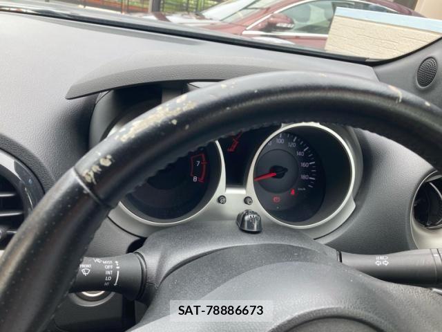 Nissan JUKE 2010-11 7877108-21