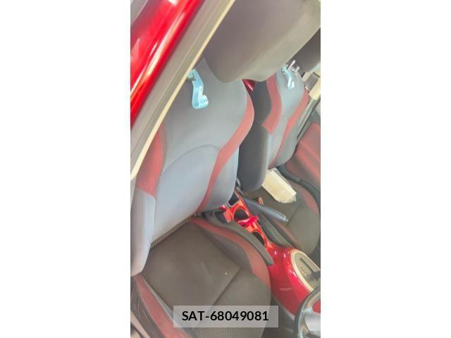 Nissan JUKE 2013-07 7877105-17