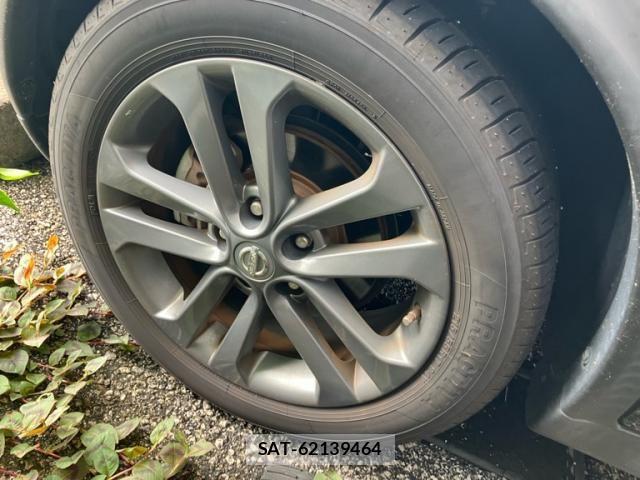 Nissan JUKE 2014-01 7902797-9