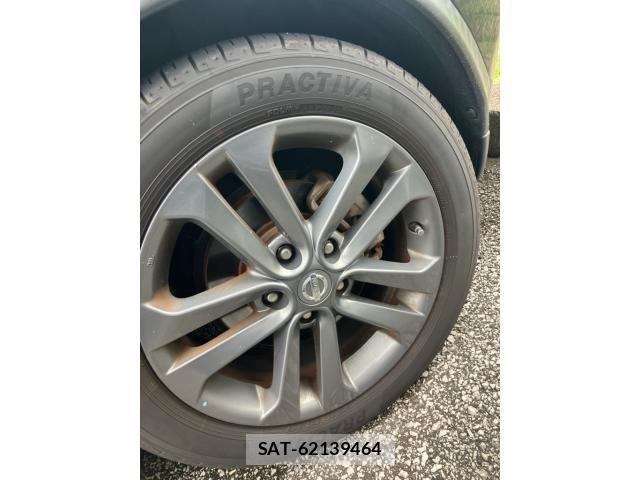Nissan JUKE 2014-01 7902797-3