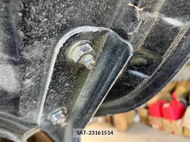 Nissan JUKE 2013-03 7962259-26
