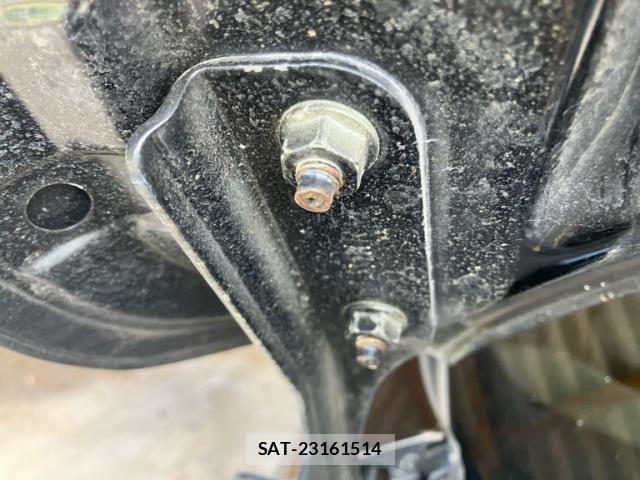 Nissan JUKE 2013-03 7962259-27
