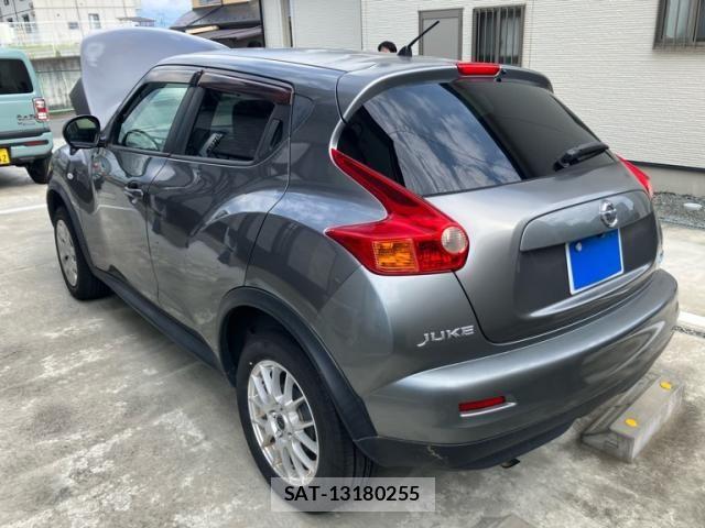 Nissan JUKE 2013-03 7962256-10
