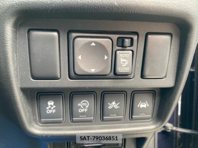 Nissan JUKE 2015-12 7979632-14