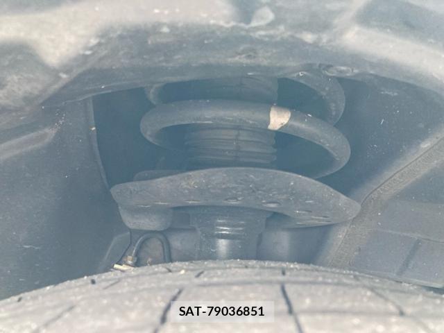 Nissan JUKE 2015-12 7979632-5