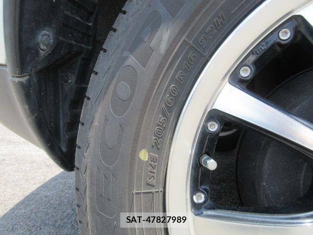 Nissan JUKE 2011-11 8036225-29