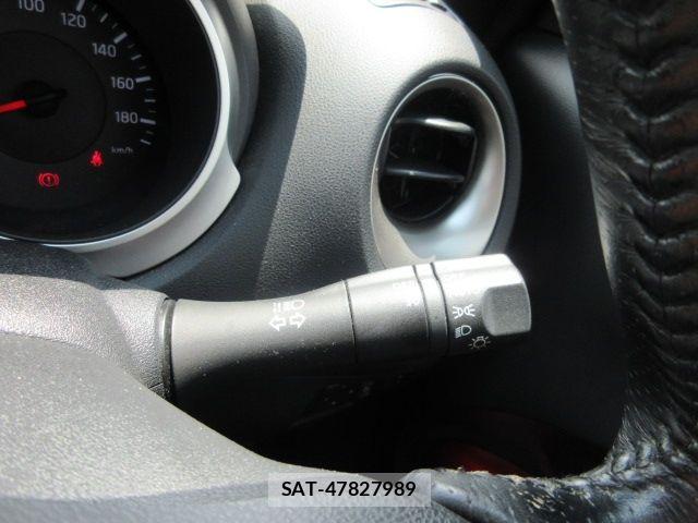 Nissan JUKE 2011-11 8036225-8