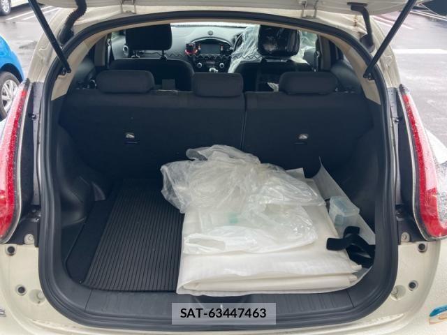 Nissan JUKE 2015-02 8036227-8