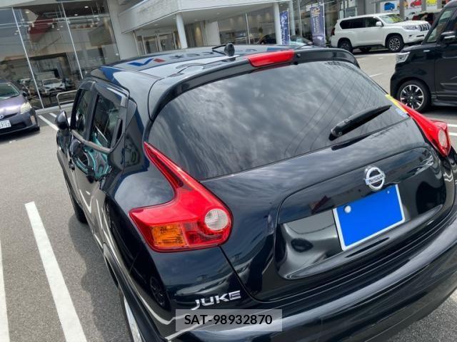 Nissan JUKE 2012-11 8036229-3