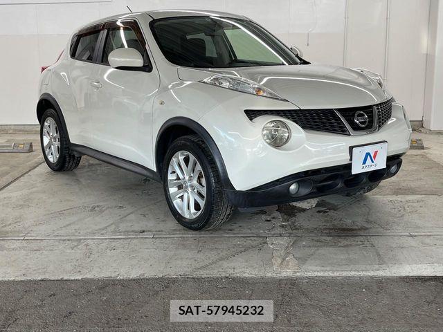 Nissan JUKE 2012-07 8074196-19