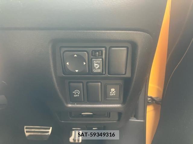 Nissan JUKE 2014-08 8074195-19