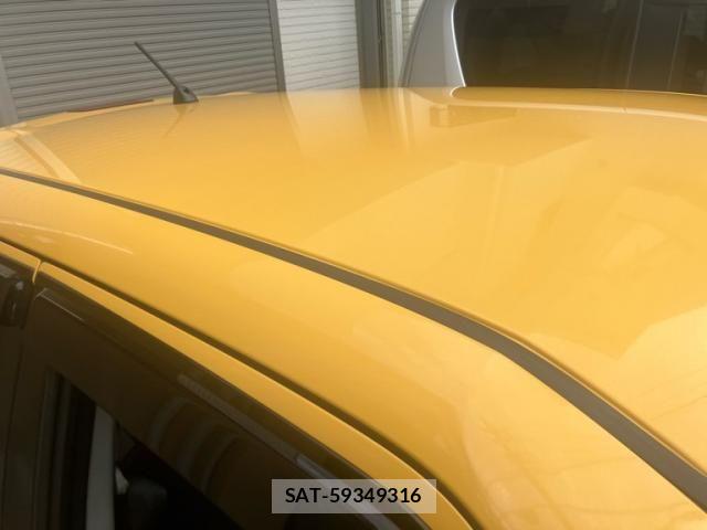 Nissan JUKE 2014-08 8074195-5