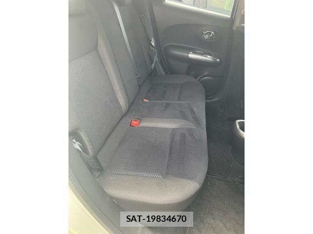 Nissan JUKE 2011-10 8099899-12